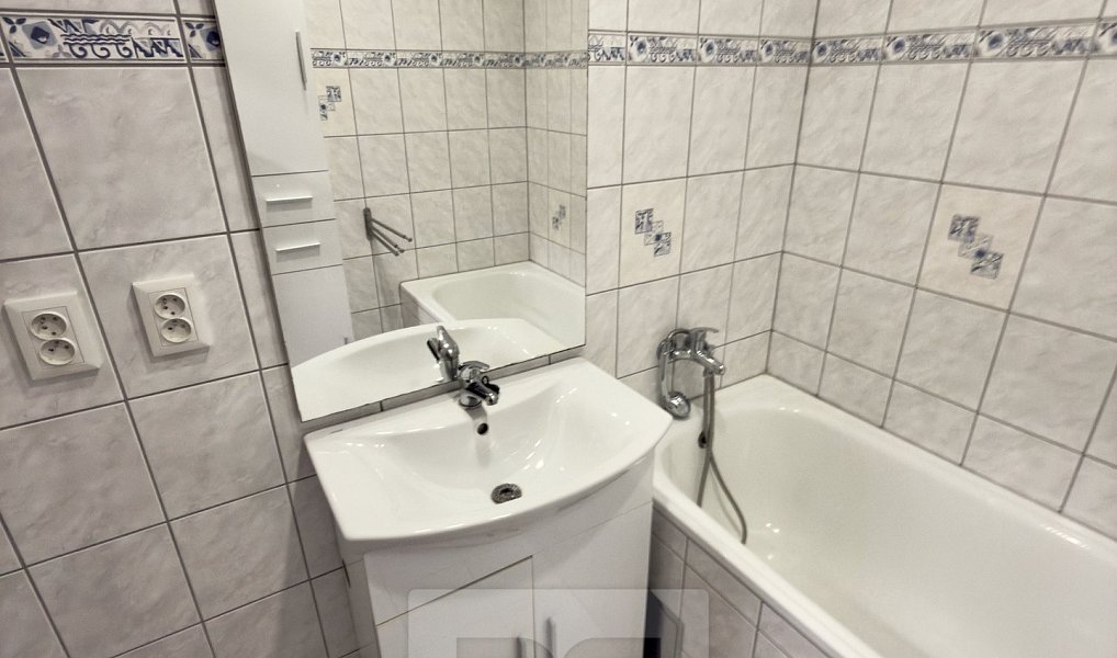 Pronájem bytu 3+kk 68 m², Kladno – náhled fotky 8
