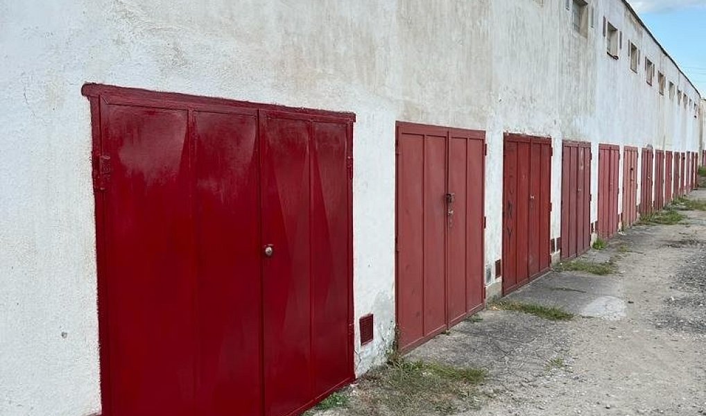 Pronájem garáže 18 m2, Český Krumlov, Český Krumlov – náhled fotky 6
