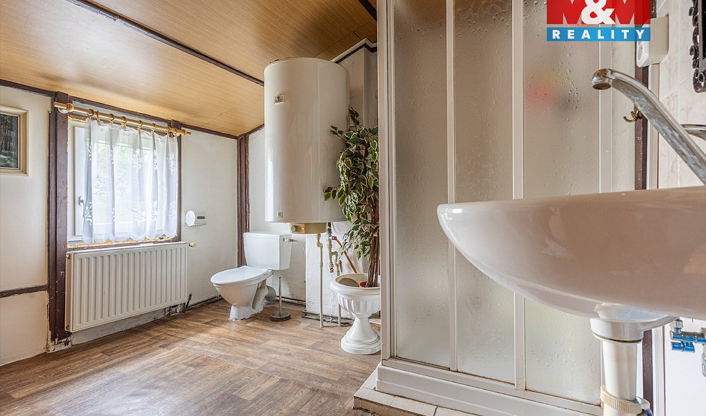 Prodej domu 250 m² s pozemkem 928 m², Mařenice – náhled fotky 9