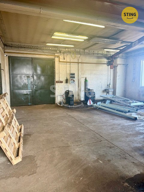 Pronájem výrobních prostor 330 m² – fotografie 3