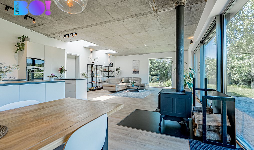 Prodej domu 196 m² s pozemkem 6 428 m², Rajnochovice – náhled fotky 3