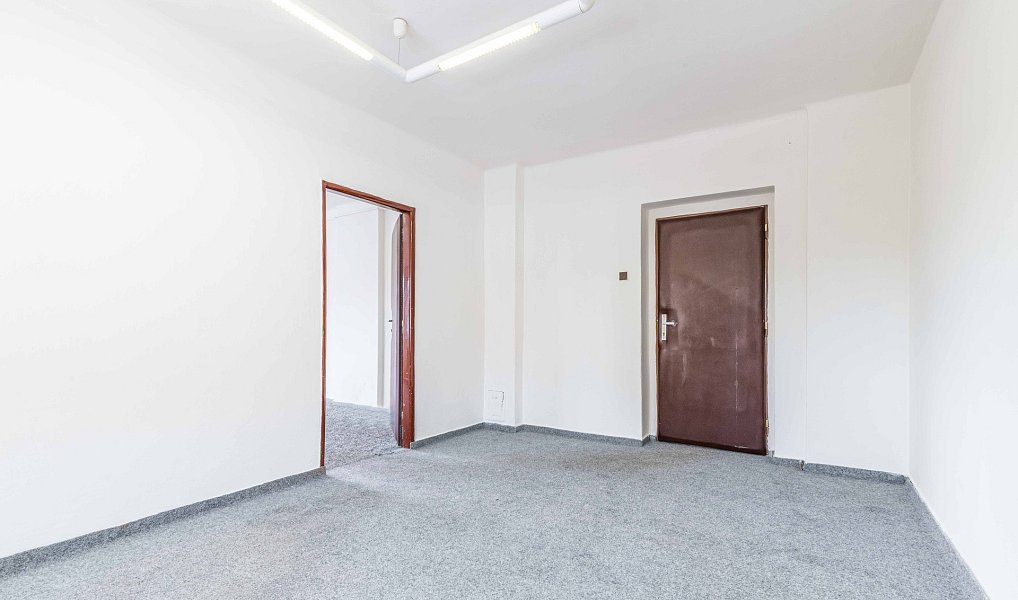 Pronájem kanceláře 42 m², Rakovník – náhled fotky 6
