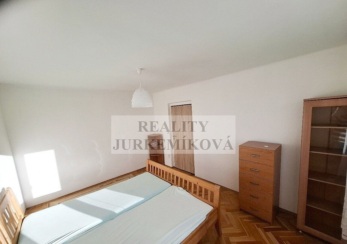 Pronájem bytu 2+1 52 m² – fotografie 5