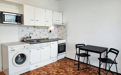 Pronájem bytu 1+kk 33 m², Lešenská, Praha 8 - Troja