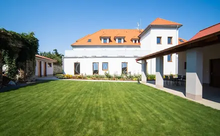 Pronájem bytu 2+kk 41 m², Pražská, Neratovice - Byškovice, okres Mělník