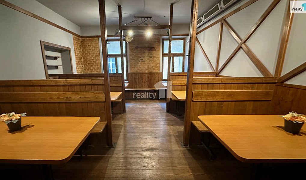 Pronájem restaurace 232 m², Náchod – náhled fotky 11