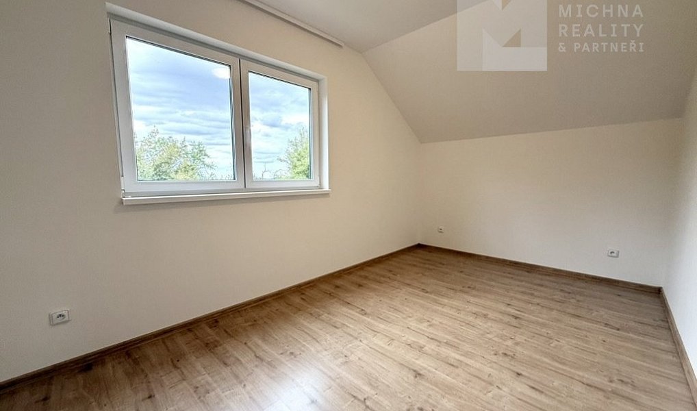 Prodej domu 82 m² s pozemkem 1 032 m², Střelice – náhled fotky 19