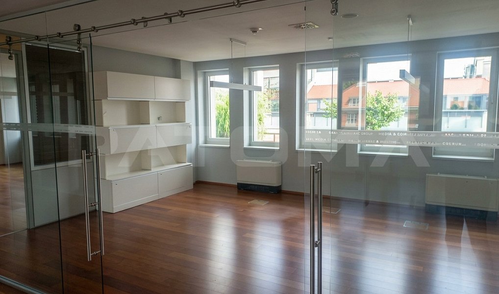 Pronájem kanceláře 168 m², Praha – náhled fotky 6