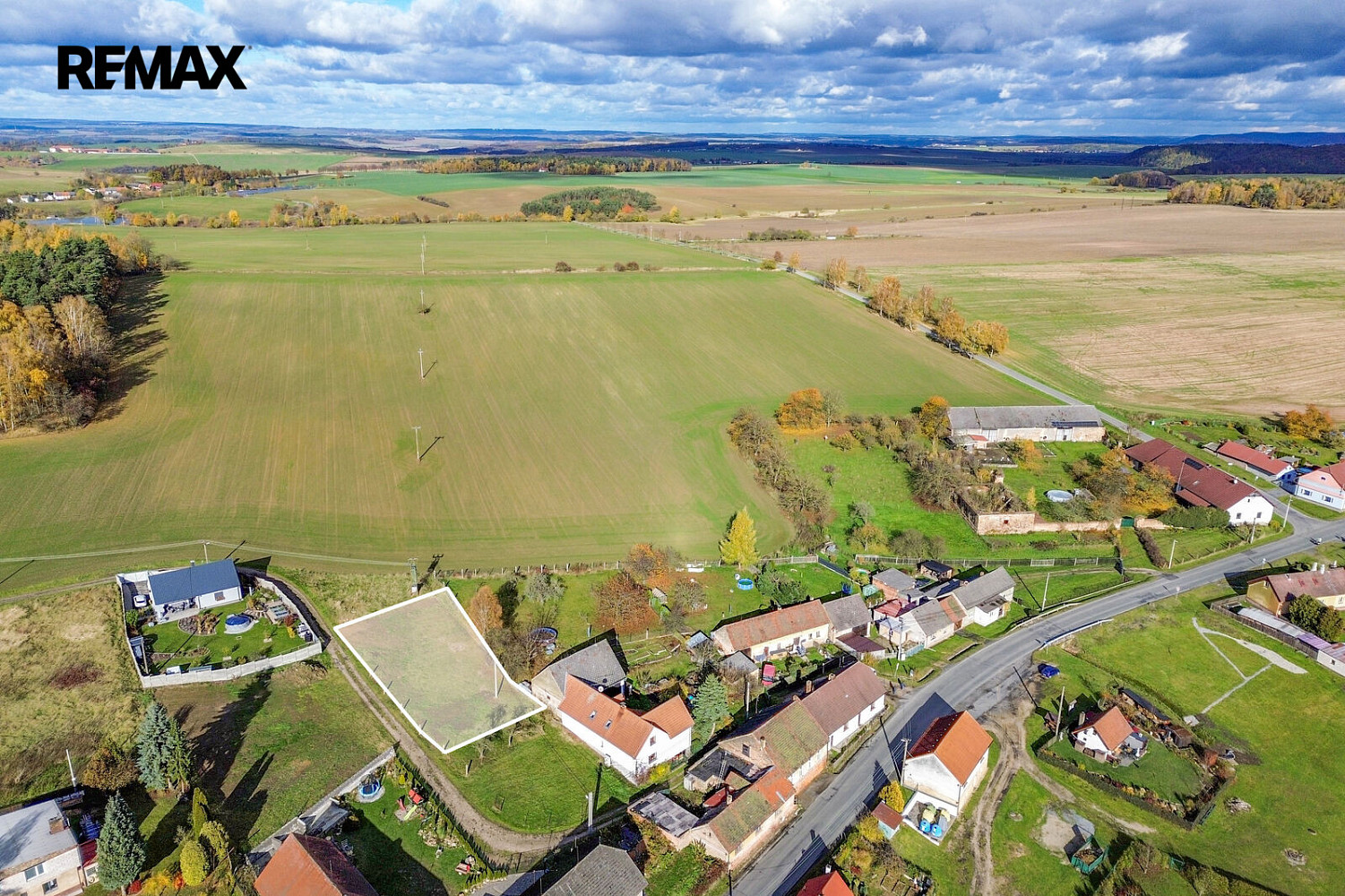 Prodej stavebního pozemku 757 m²