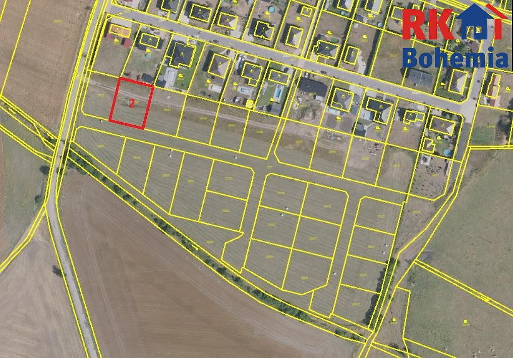 Prodej stavebního pozemku 928 m² – fotografie 2