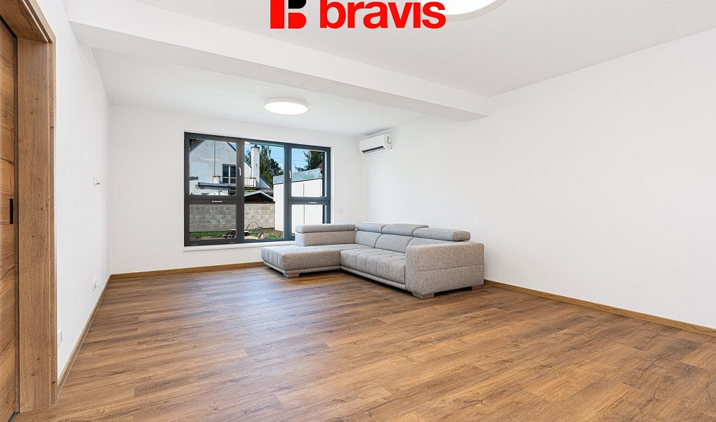 Pronájem domu 230 m² s pozemkem 414 m², Brno – náhled fotky 5