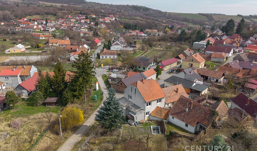 Prodej domu 310 m² s pozemkem 563 m², Kyjov – náhled fotky 8