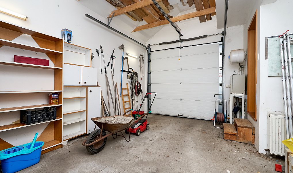 Prodej domu 237 m² s pozemkem 1 094 m², Černé Voděrady – náhled fotky 17