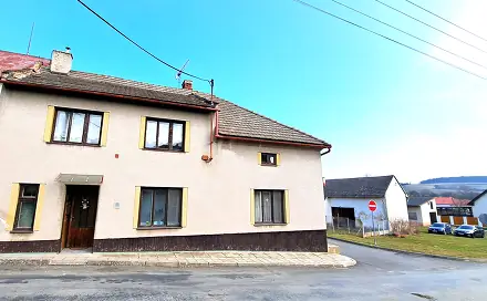 Prodej domu 300 m² s pozemkem 1 830 m², Racková, okres Zlín