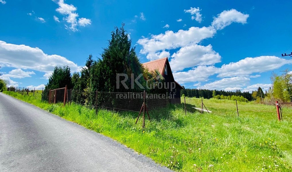 Prodej stavebního pozemku 11 336 m², Velká Hleďsebe – náhled fotky 3