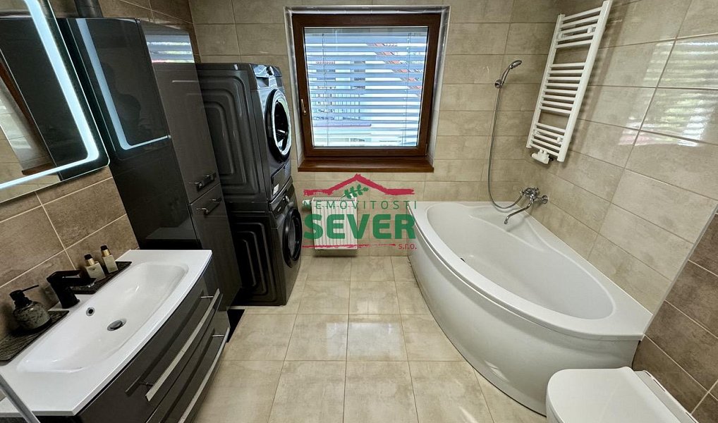 Prodej domu 220 m² s pozemkem 571 m², Praha – náhled fotky 10