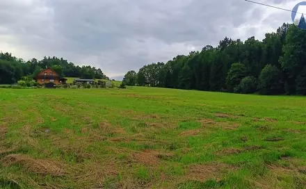 Prodej stavebního pozemku 4 398 m², Hracholusky, okres Prachatice