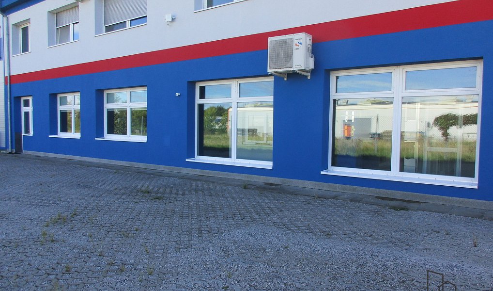Pronájem kanceláře 105 m², Veselí nad Moravou – náhled fotky 14