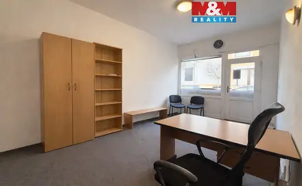 Pronájem kanceláře 20 m², Suchardova, Kladno
