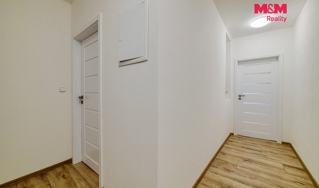 Prodej domu 218 m² s pozemkem 334 m², Luby – náhled fotky 29