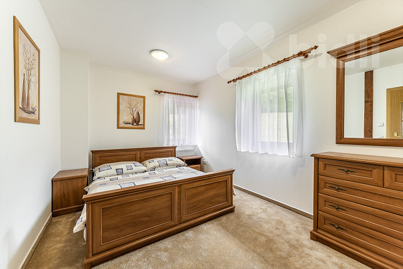 Pronájem bytu 3+1 90 m² – fotografie 3