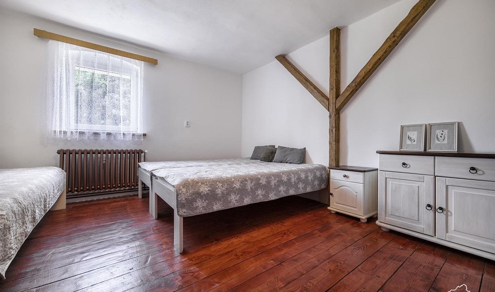 Prodej domu 240 m² s pozemkem 721 m², Loučná pod Klínovcem – náhled fotky 16