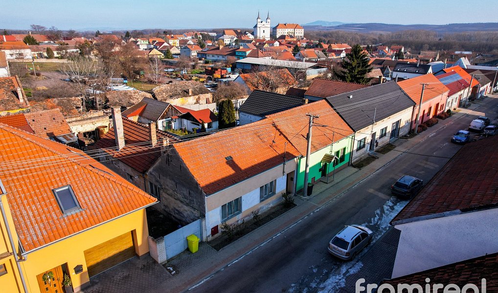 Prodej domu 97 m² s pozemkem 472 m², Drnholec – náhled fotky 3