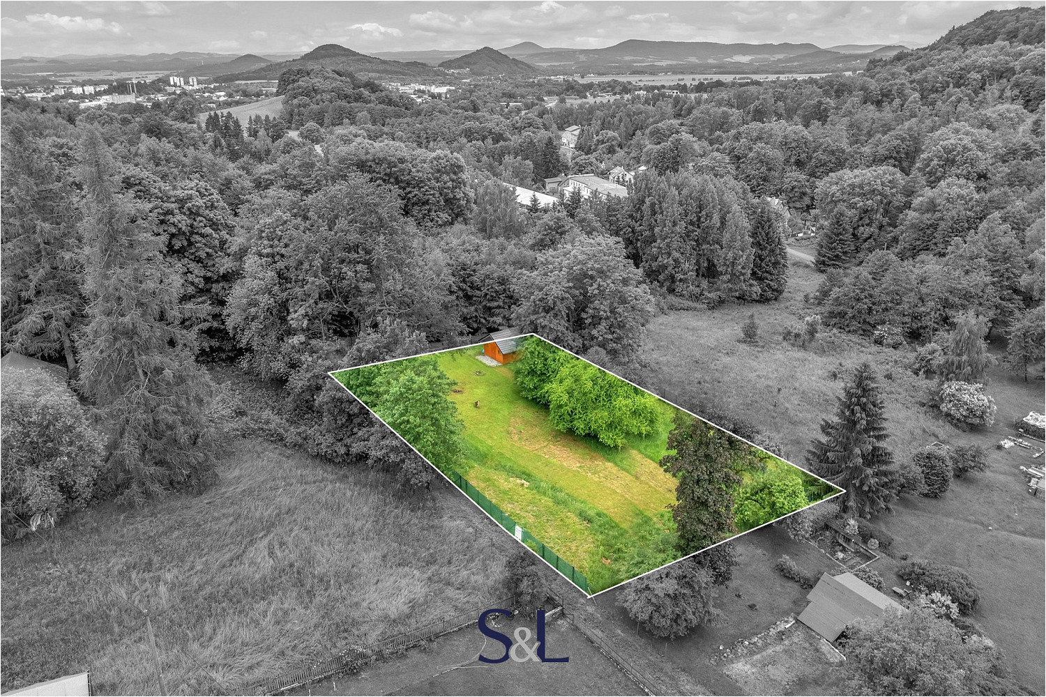 Prodej stavebního pozemku 1 649 m² – fotografie 5
