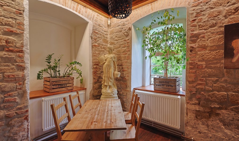 Prodej domu 500 m² s pozemkem 2 790 m², Jestřebí – náhled fotky 12