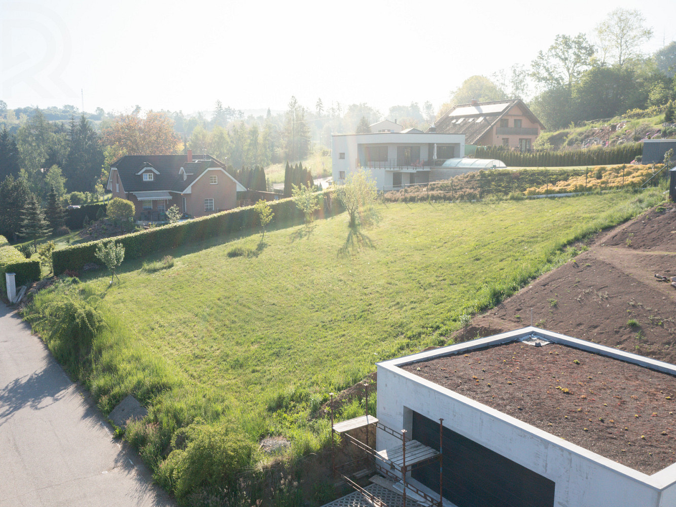 Prodej stavebního pozemku 1 017 m² – fotografie 3