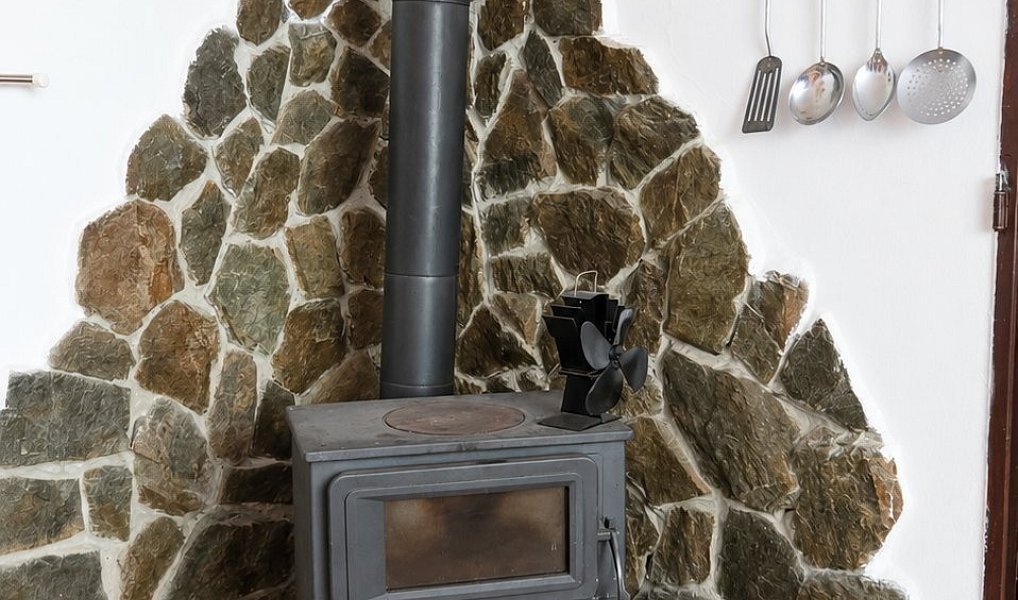 Prodej chaty/chalupy 25 m² s pozemkem 1 830 m², Rájec-Jestřebí – náhled fotky 5