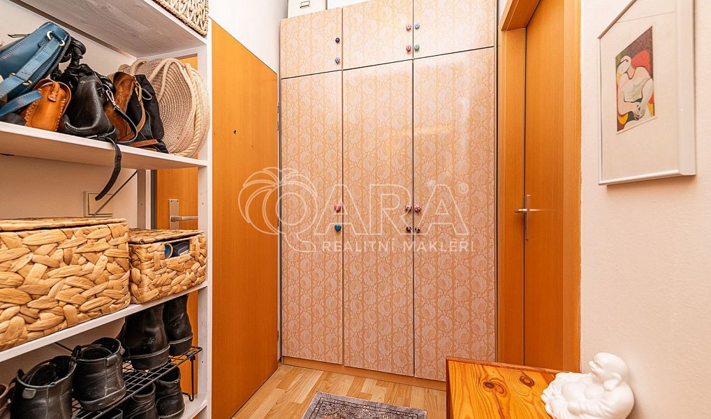 Prodej bytu 1+kk 39 m², Praha – náhled fotky 11