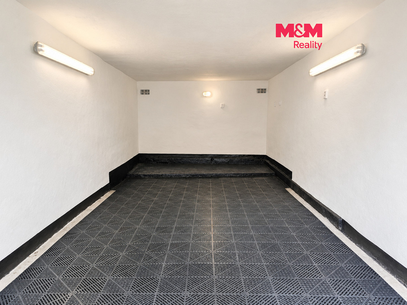 Prodej garáže, 27 m2, Havířov