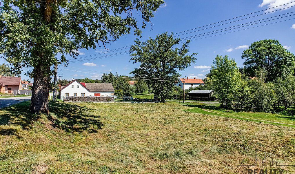 Prodej stavebního pozemku 1 294 m², Lodhéřov – náhled fotky 2