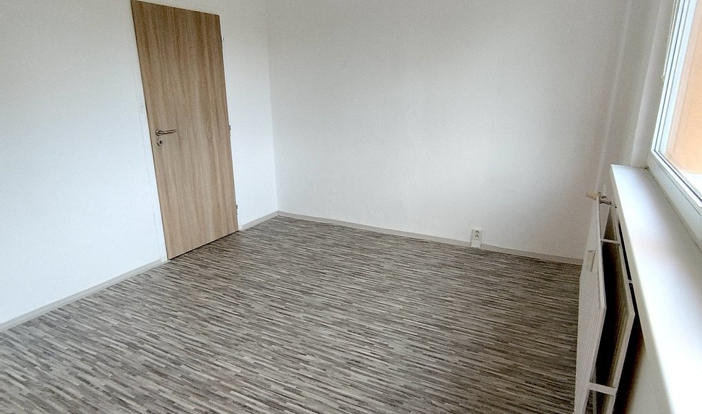 Pronájem bytu 3+1 70 m², Varnsdorf – náhled fotky 5