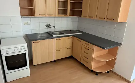 Pronájem bytu 2+kk 45 m², Sladkovského, Pardubice