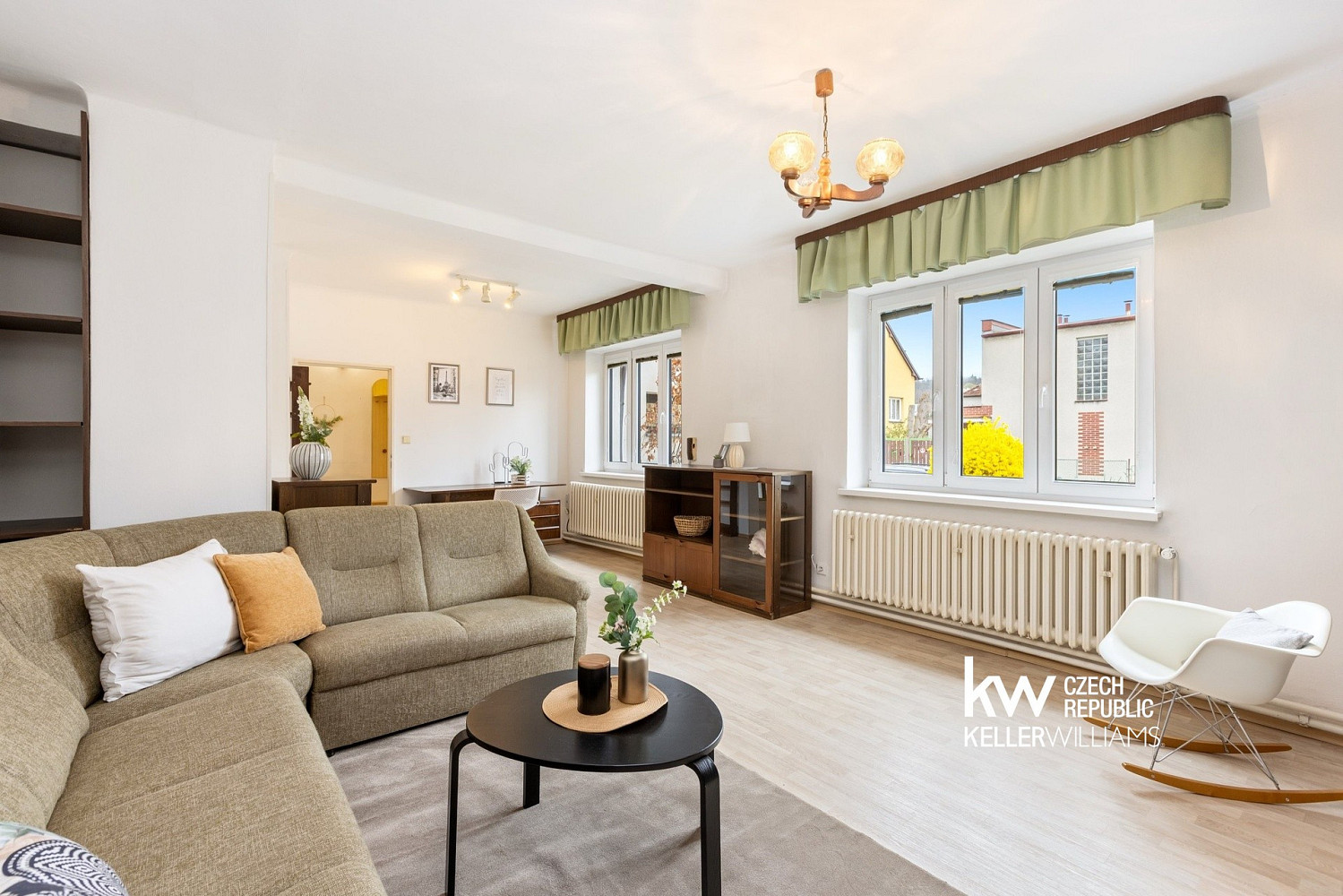 Prodej domu 226 m² s pozemkem 343 m² – fotografie 2