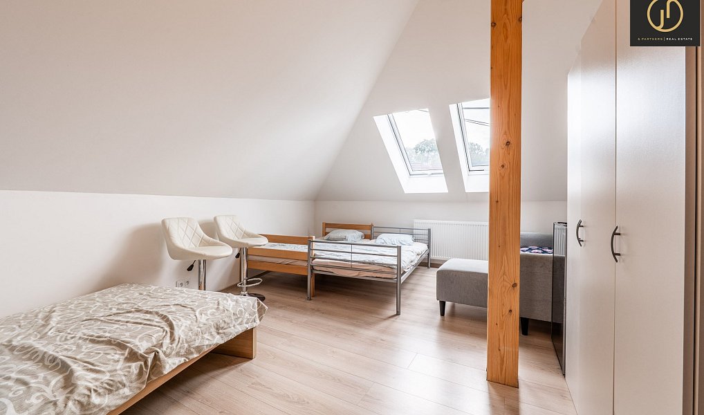 Prodej domu 203 m² s pozemkem 1 153 m², Hředle – náhled fotky 23