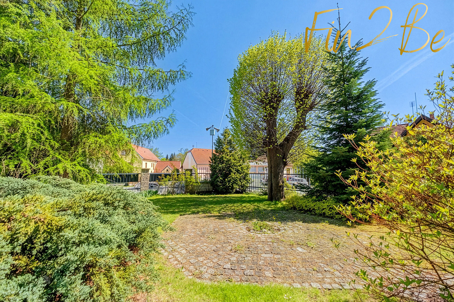 Prodej domu 448 m² s pozemkem 1 136 m² – pohled 3