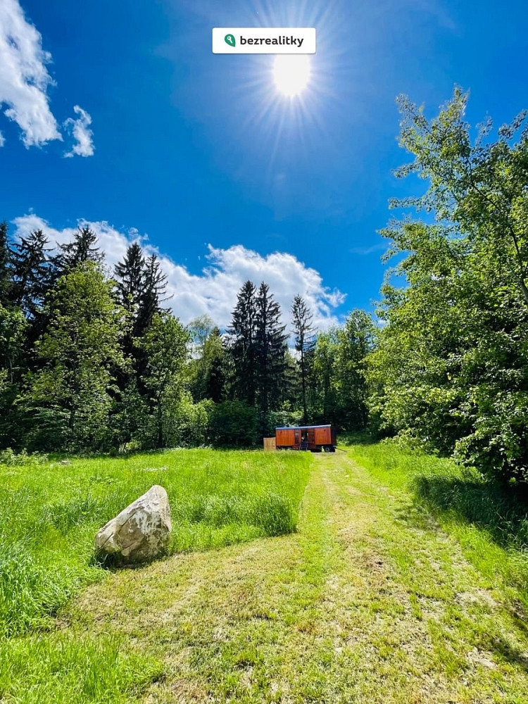 Prodej stavebního pozemku 1 200 m² – fotografie 3