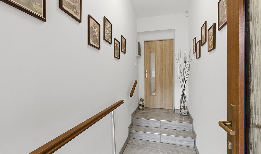 Prodej domu 201 m² s pozemkem 360 m², Rakovník – náhled fotky 21