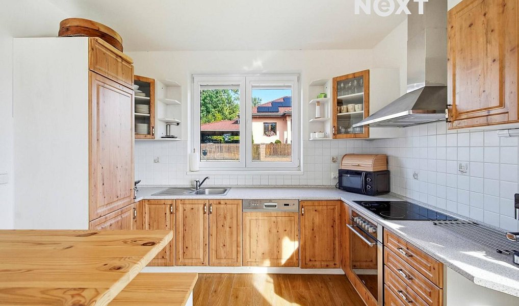 Prodej domu 145 m² s pozemkem 1 215 m², Narysov – náhled fotky 5