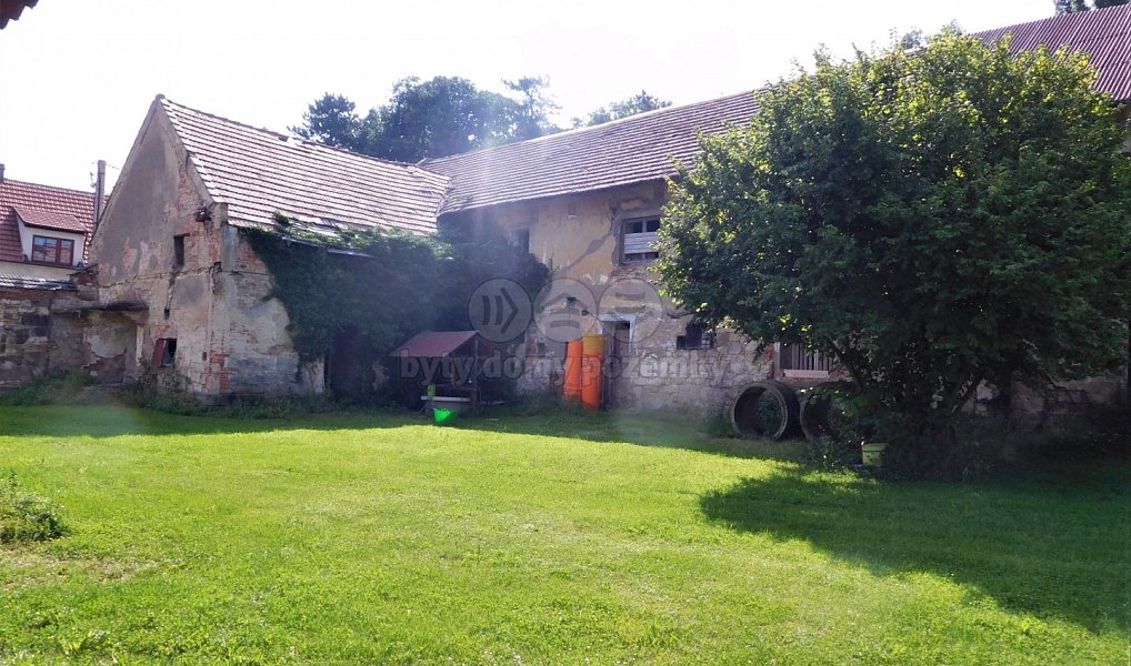 Prodej zemědělského objektu 600 m², Třebíz – náhled fotky 8