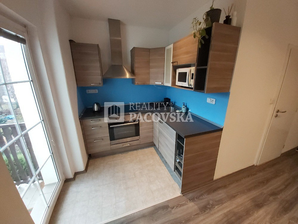 Pronájem bytu 2+1 61 m² – fotografie 2