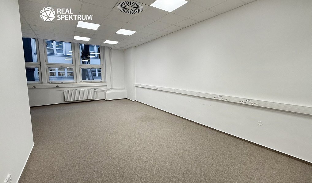 Pronájem kanceláře 137 m², Brno – náhled fotky 2