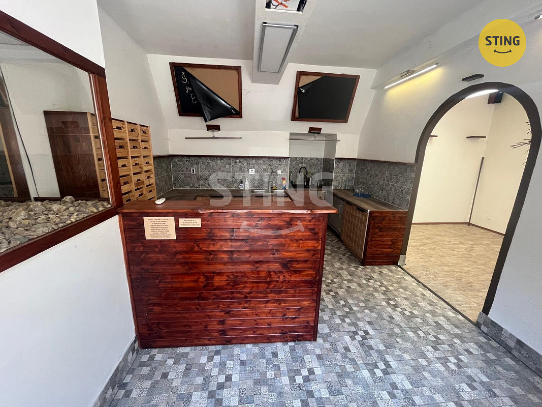 Pronájem obchodních prostor 44 m² – fotografie 5