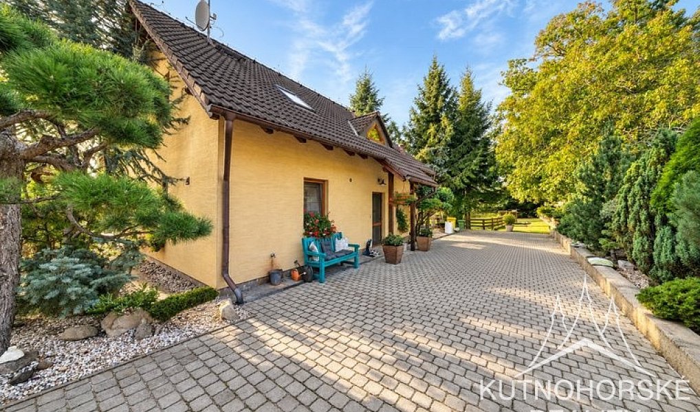 Prodej domu 115 m² s pozemkem 2 188 m², Suchdol – náhled fotky 9