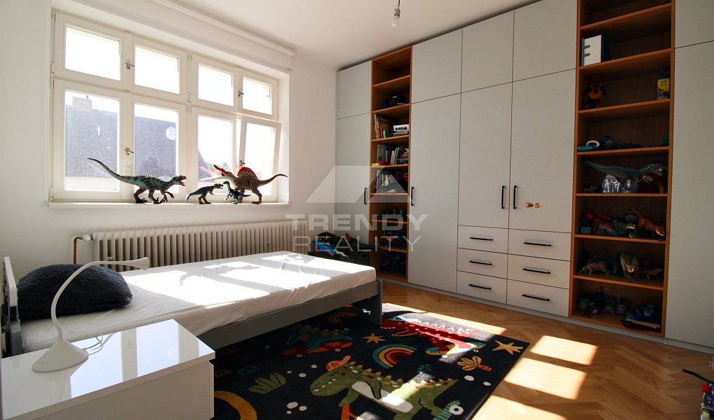 Prodej domu 306 m² s pozemkem 634 m², Plzeň – náhled fotky 24