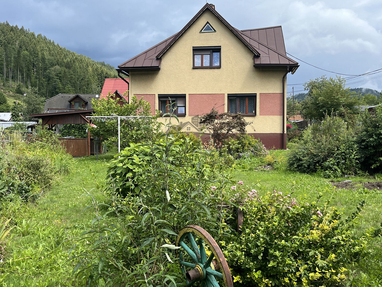 Prodej domu 142 m² s pozemkem 590 m²