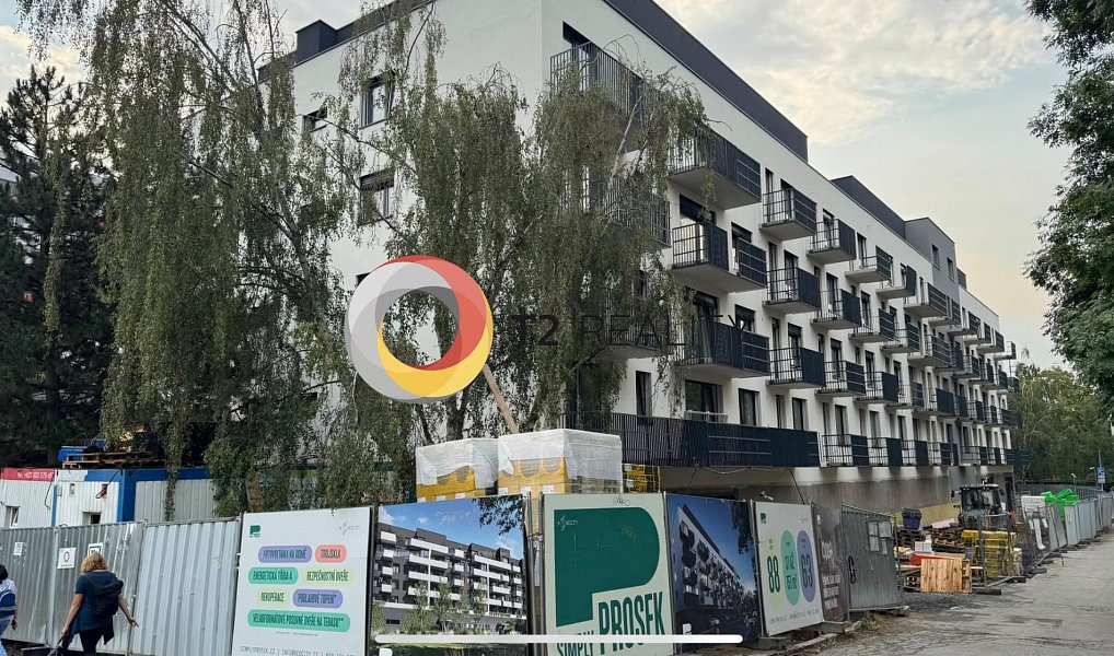 Prodej bytu 1+kk 37 m², Praha – náhled fotky 9